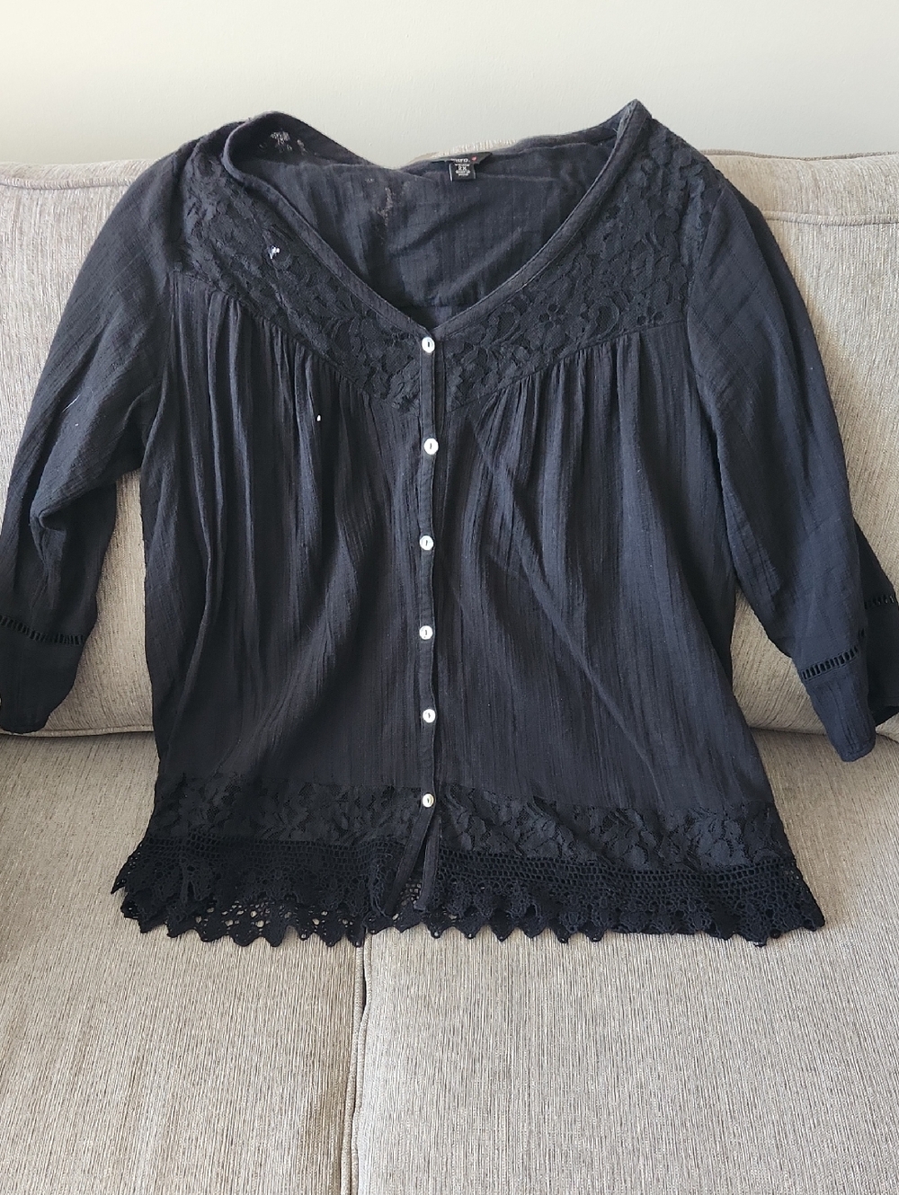 intro. Black Lace-Trim Button-Front Blouse